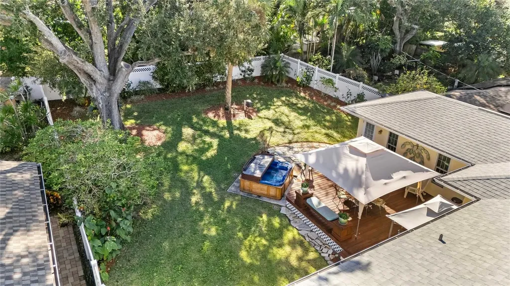 1109 Commodore Street Clearwater FL 33755