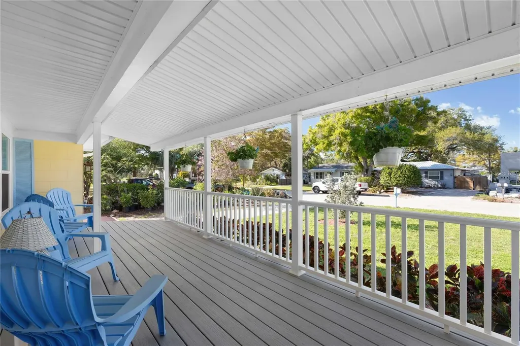 1109 Commodore Street Clearwater FL 33755