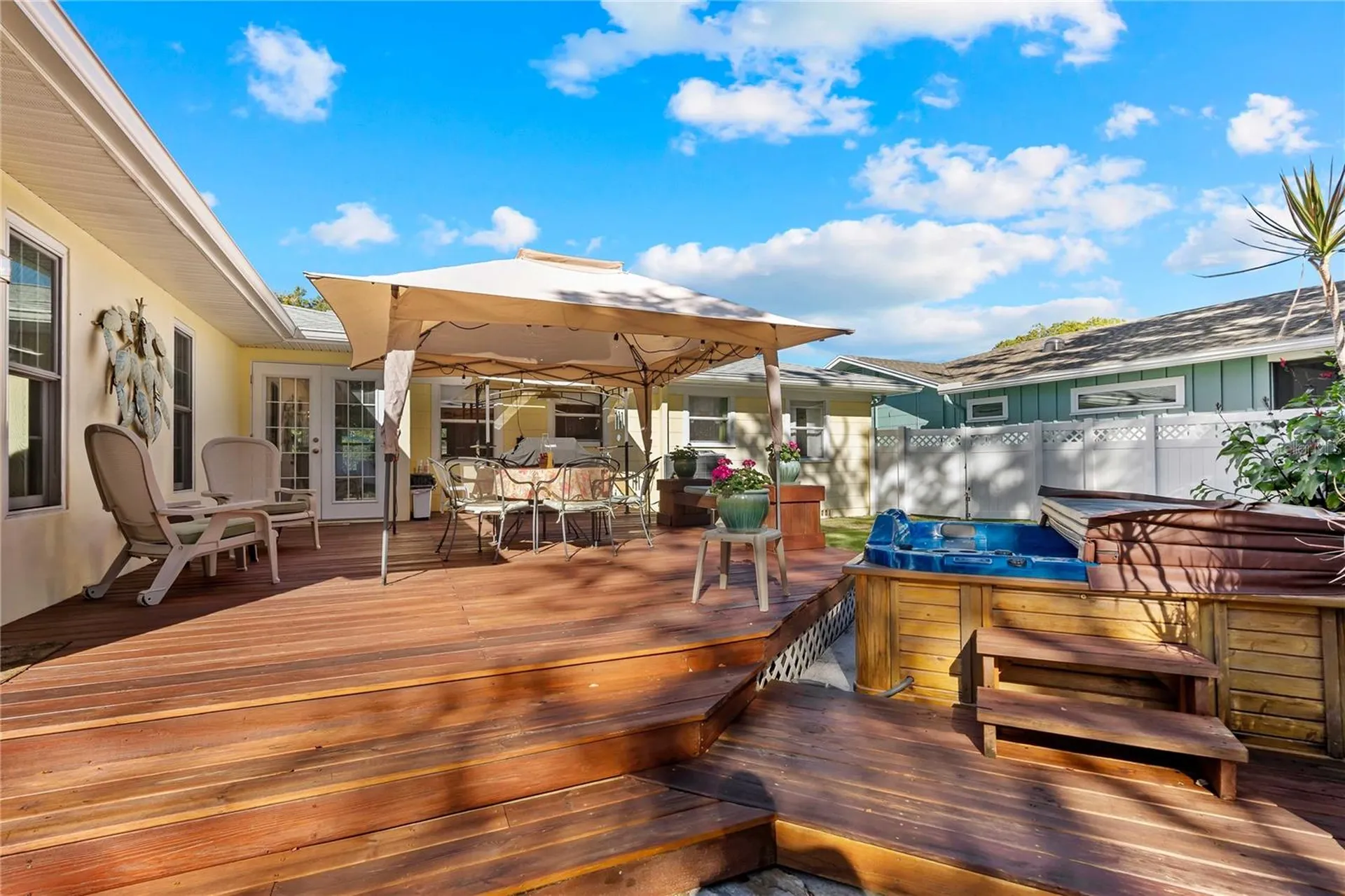 1109 Commodore Street Clearwater FL 33755