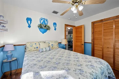 1109 Commodore Street Clearwater FL 33755
