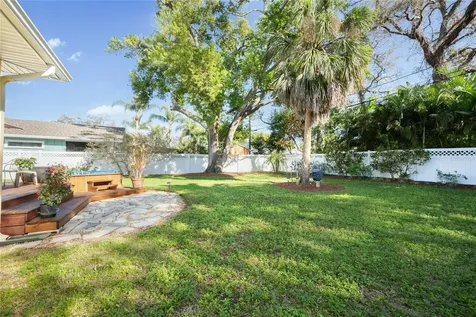 1109 Commodore Street Clearwater FL 33755
