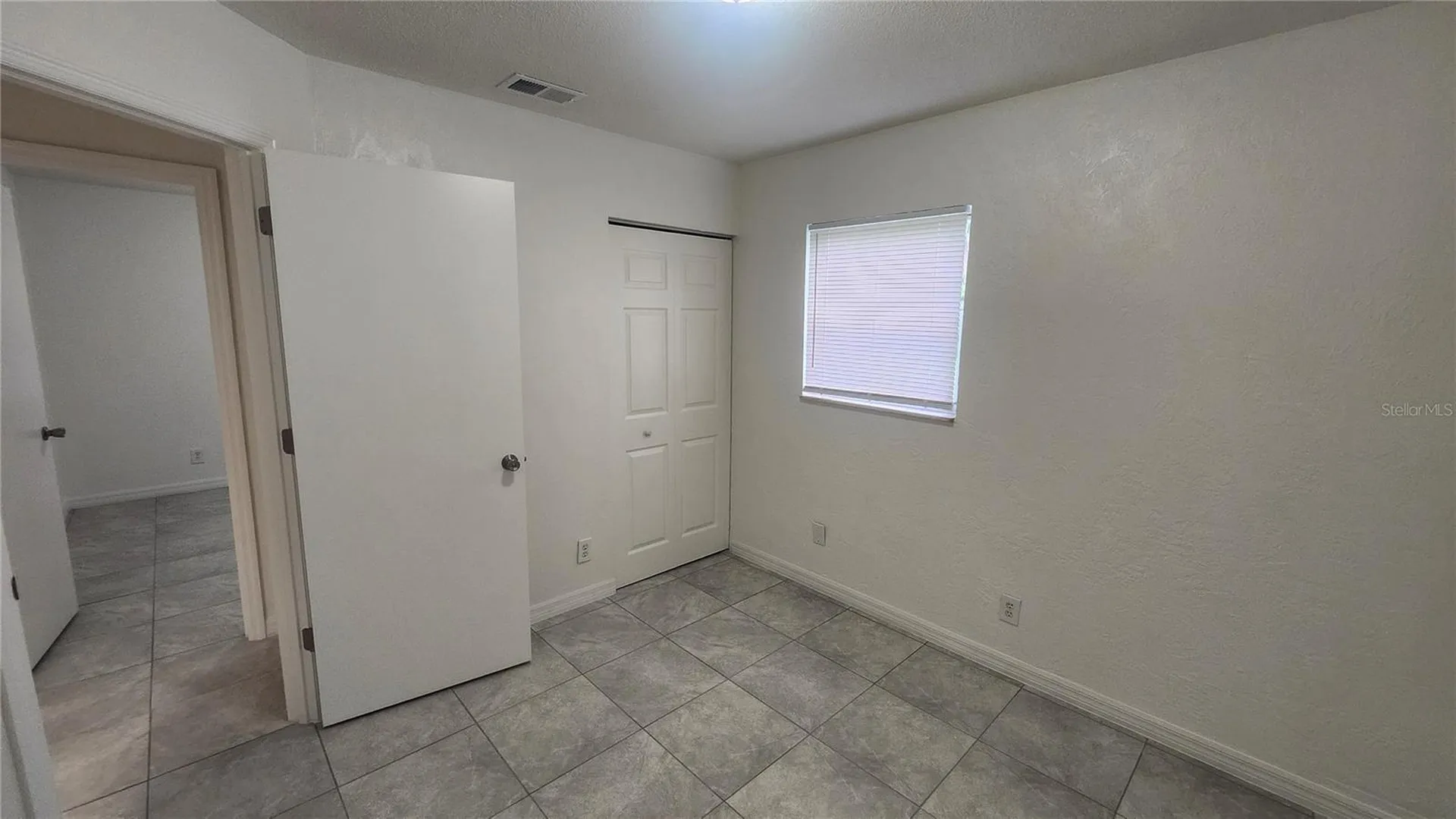 1079 N Gertrude Court Daytona Beach FL 32117
