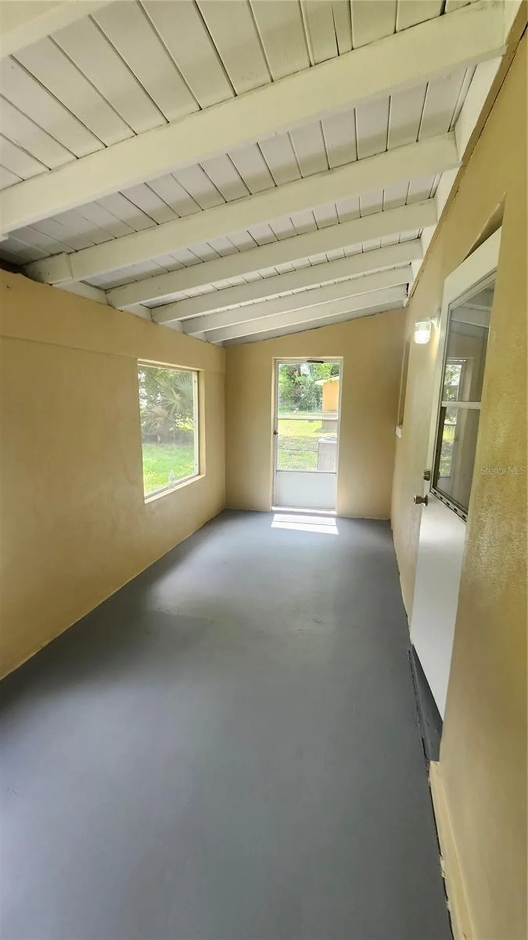 1079 N Gertrude Court Daytona Beach FL 32117