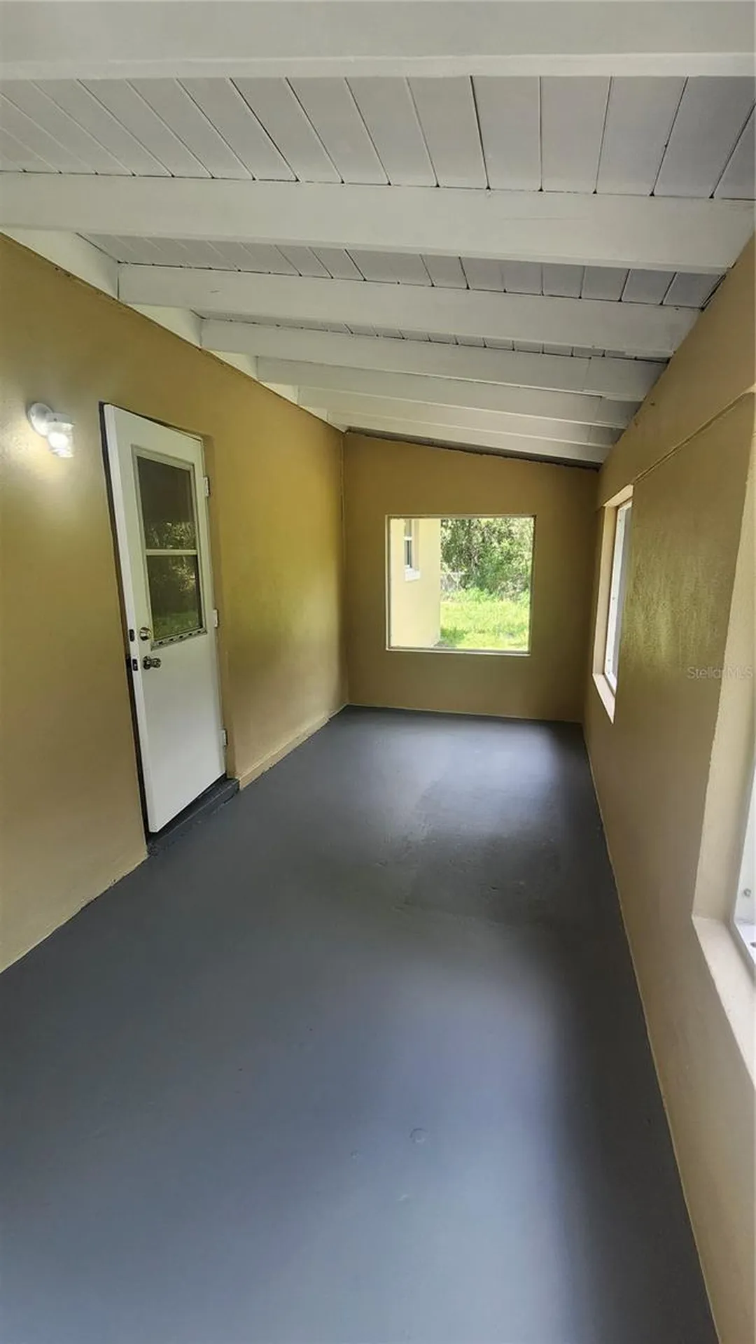 1079 N Gertrude Court Daytona Beach FL 32117