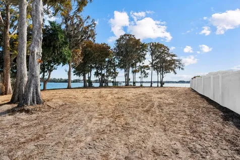 127 Whitecaps Circle Maitland FL 32751