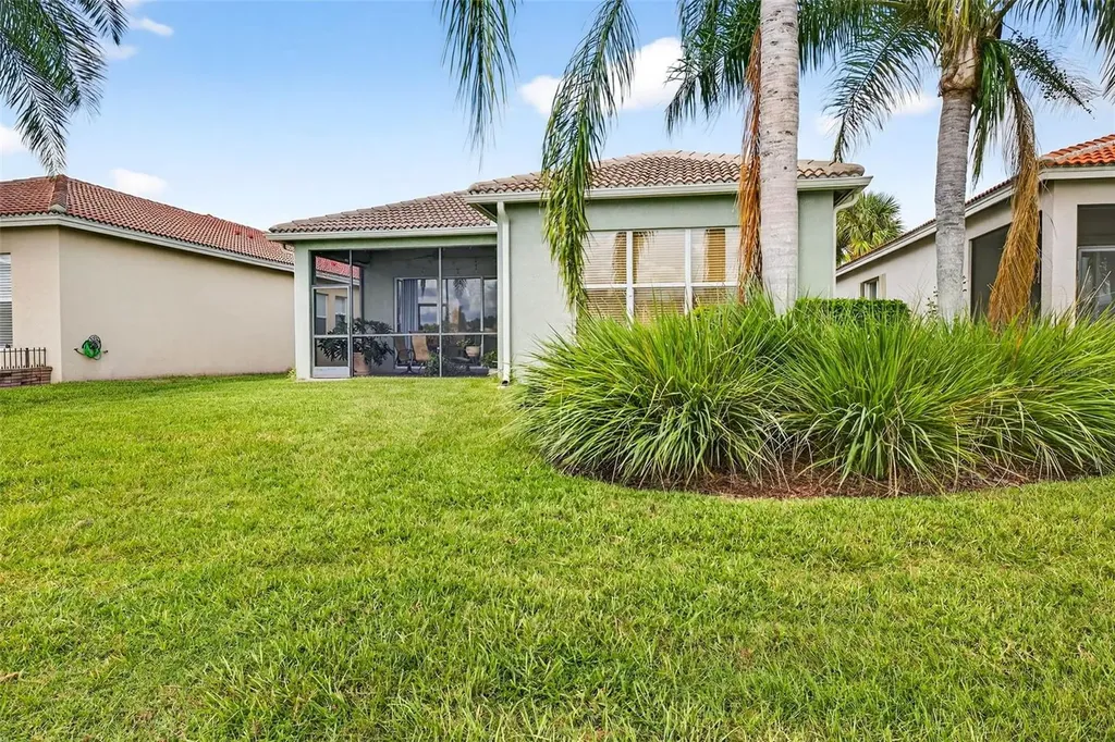 15737 Crystal Waters Drive Wimauma FL 33598