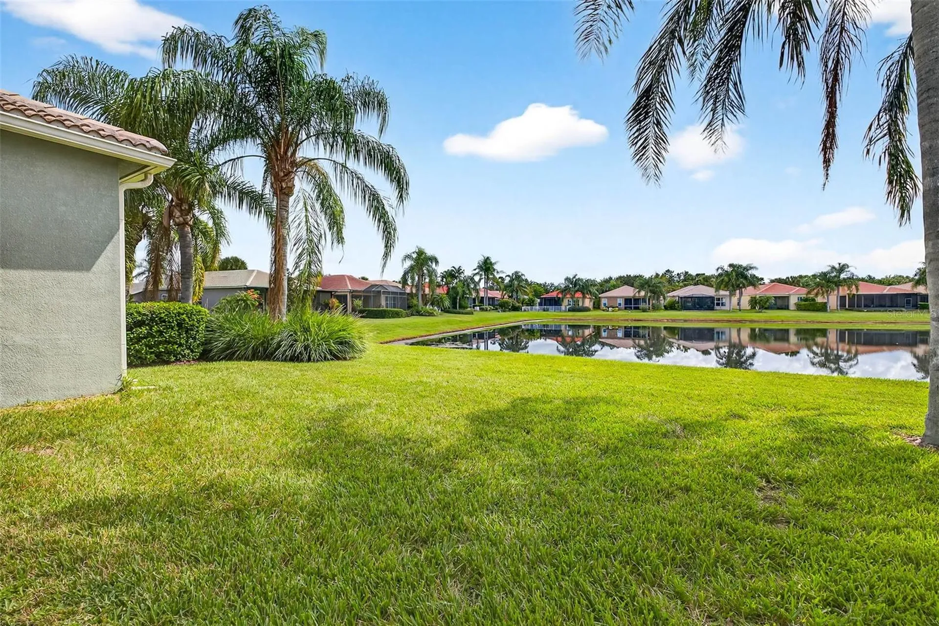 15737 Crystal Waters Drive Wimauma FL 33598