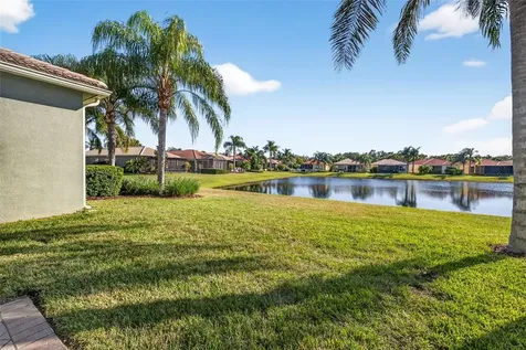 15737 Crystal Waters Drive Wimauma FL 33598