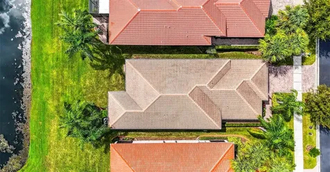 15737 Crystal Waters Drive Wimauma FL 33598