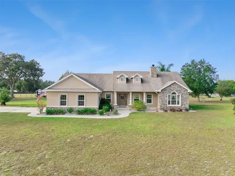 38901 County Road 44a Umatilla FL 32784