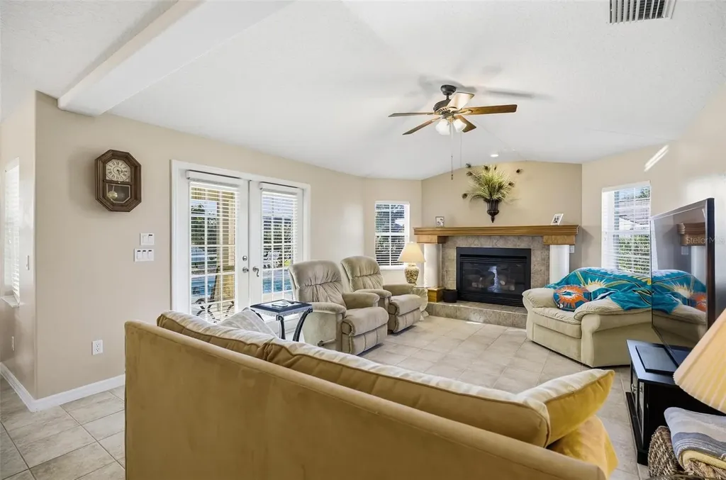 2 Cher Court Palm Coast FL 32137