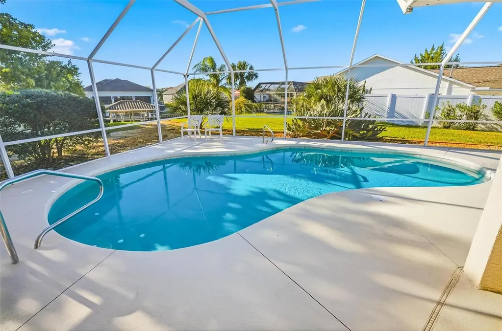 2 Cher Court Palm Coast FL 32137