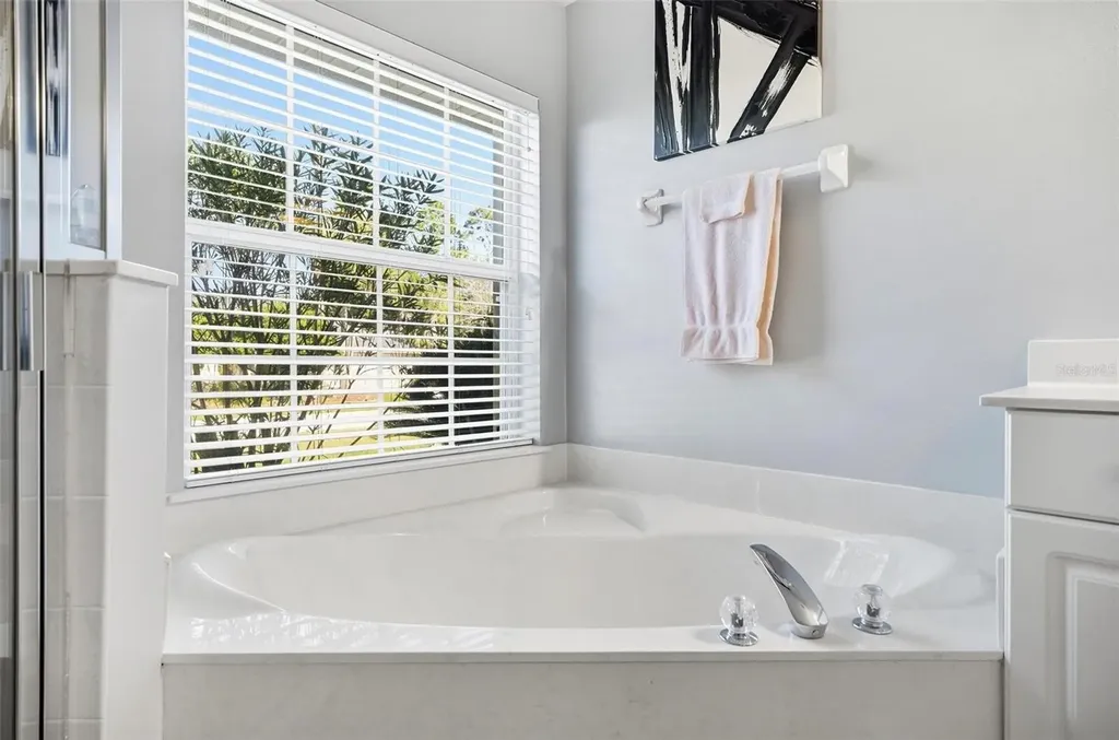 2 Cher Court Palm Coast FL 32137