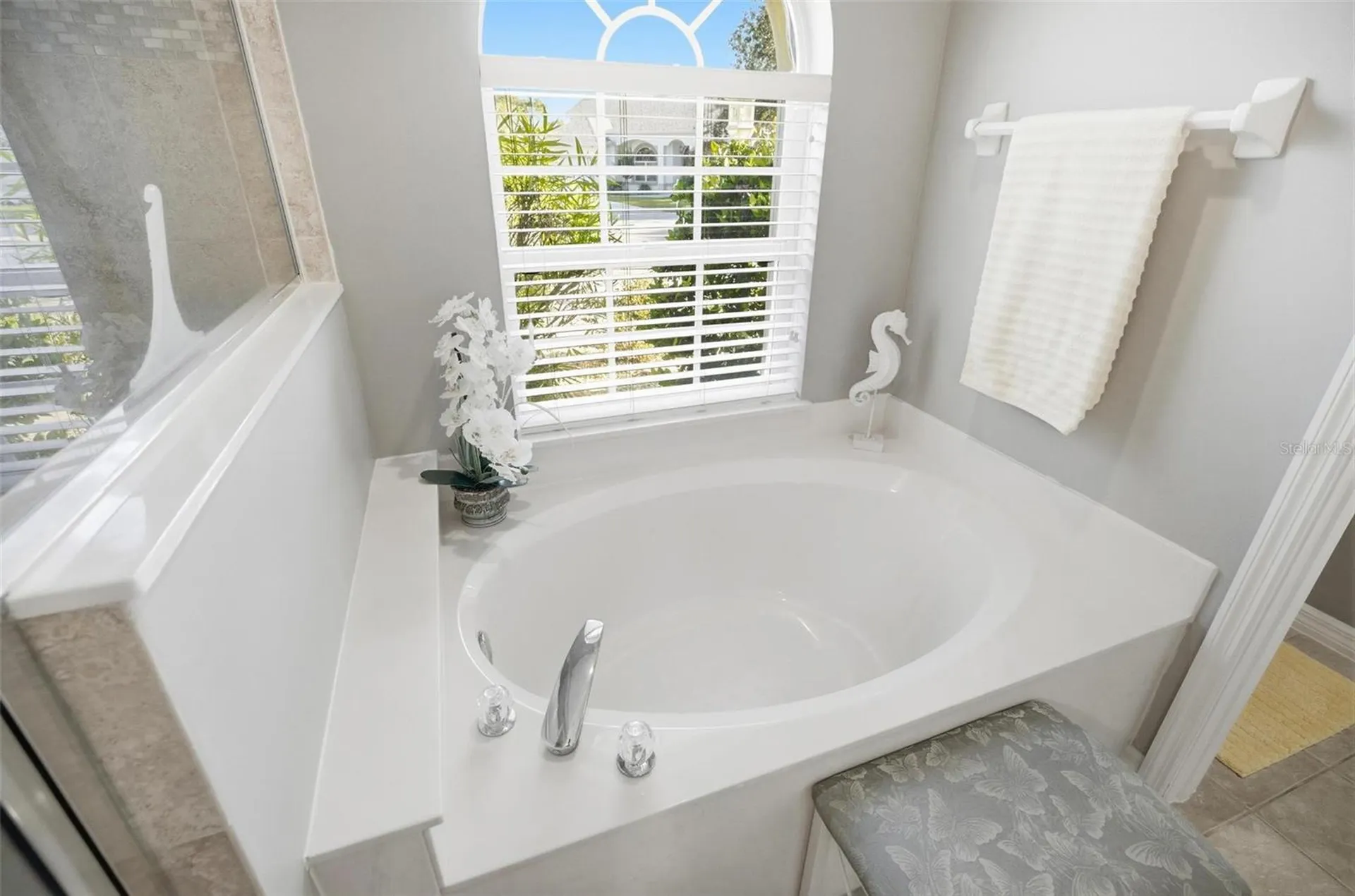 2 Cher Court Palm Coast FL 32137