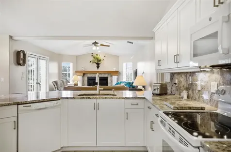 2 Cher Court Palm Coast FL 32137