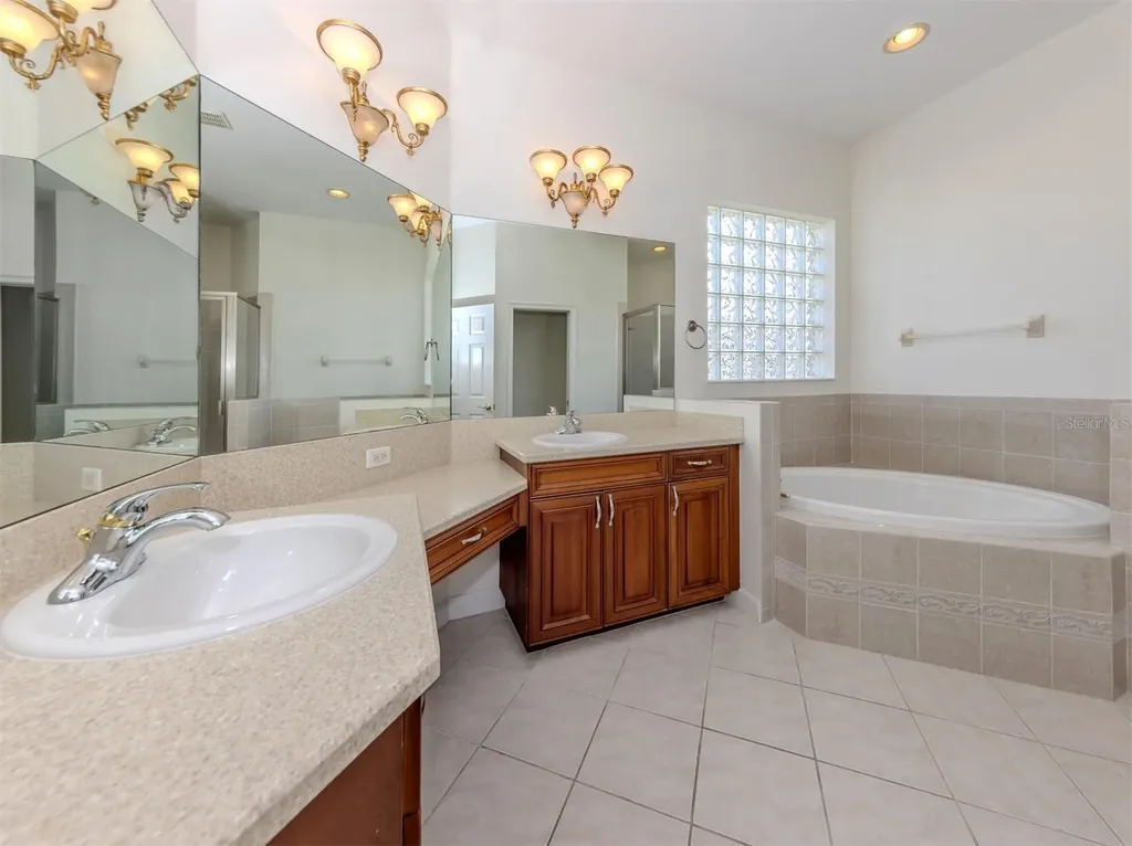 141 Medici Terrace North Venice FL 34275