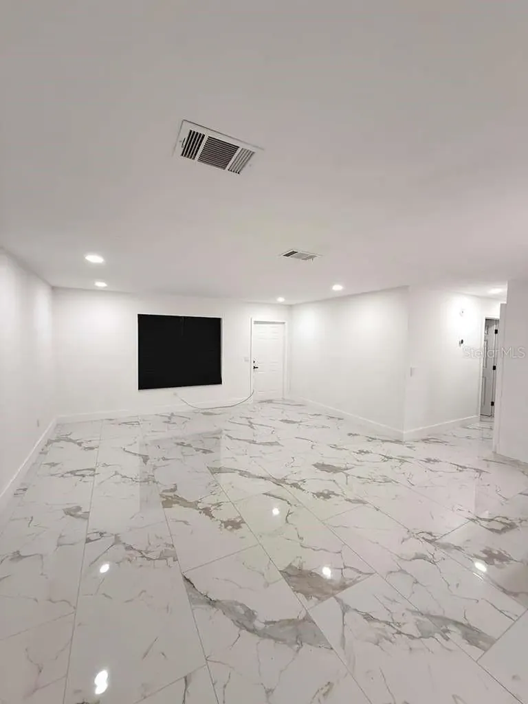 1048 Newbern Street NE Palm Bay FL 32905
