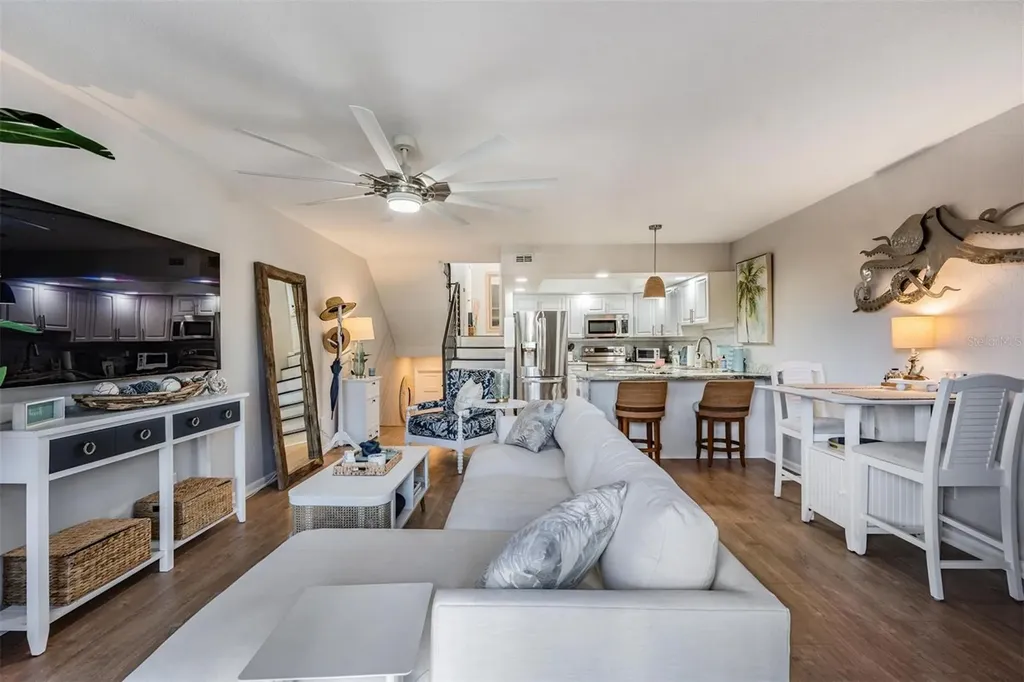200 Meres Boulevard Tarpon Springs FL 34689
