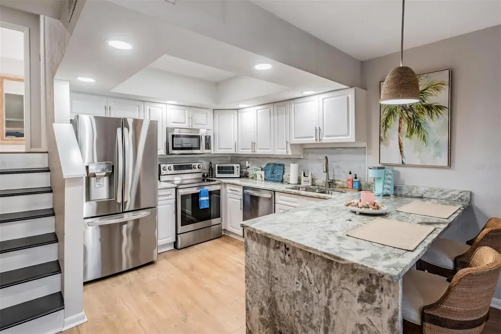 200 Meres Boulevard Tarpon Springs FL 34689