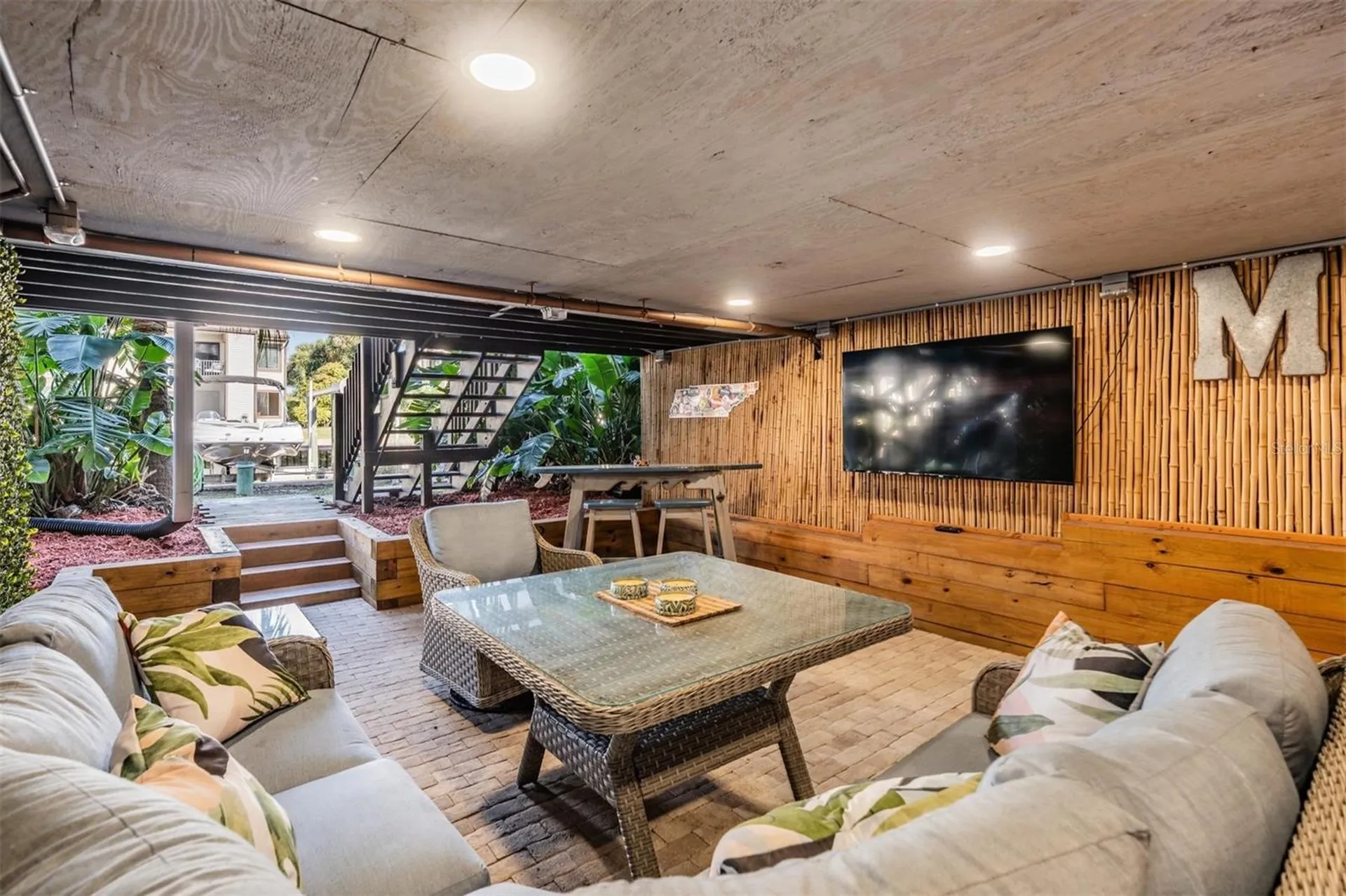 200 Meres Boulevard Tarpon Springs FL 34689