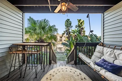 200 Meres Boulevard Tarpon Springs FL 34689