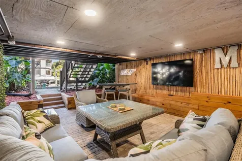 200 Meres Boulevard Tarpon Springs FL 34689