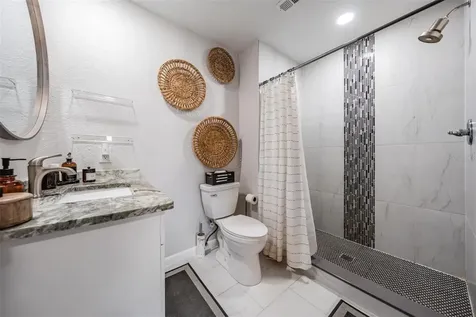 200 Meres Boulevard Tarpon Springs FL 34689