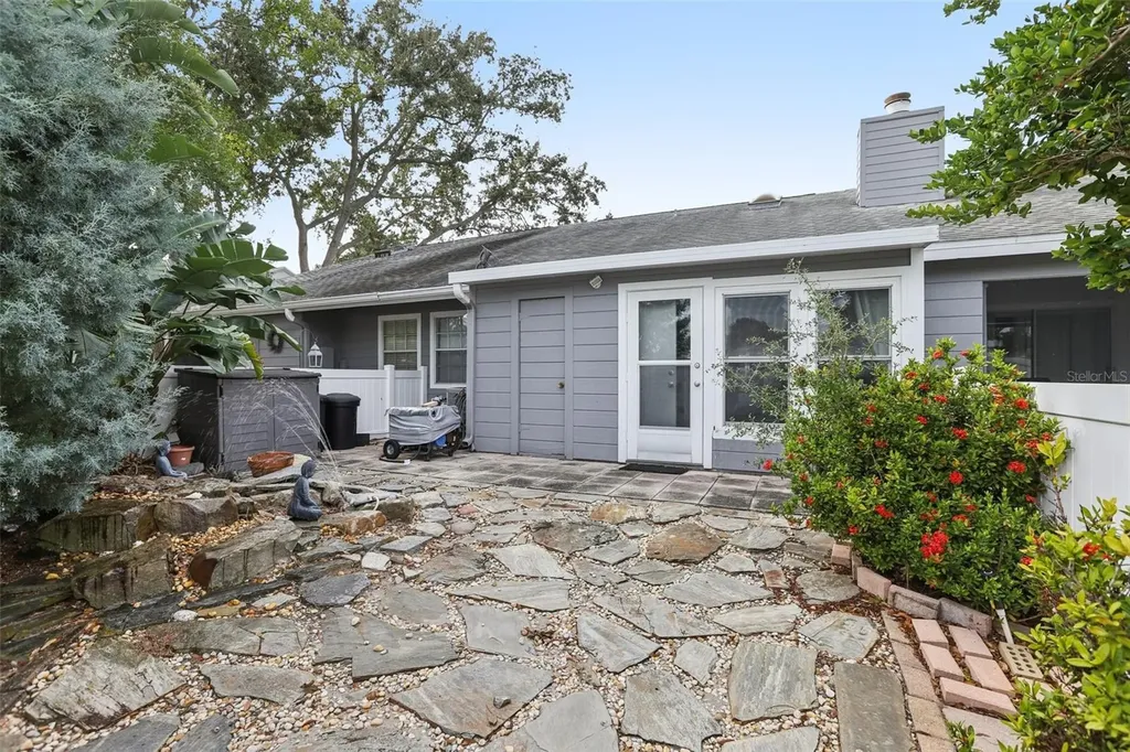 456 Thanington Close Palm Harbor FL 34683