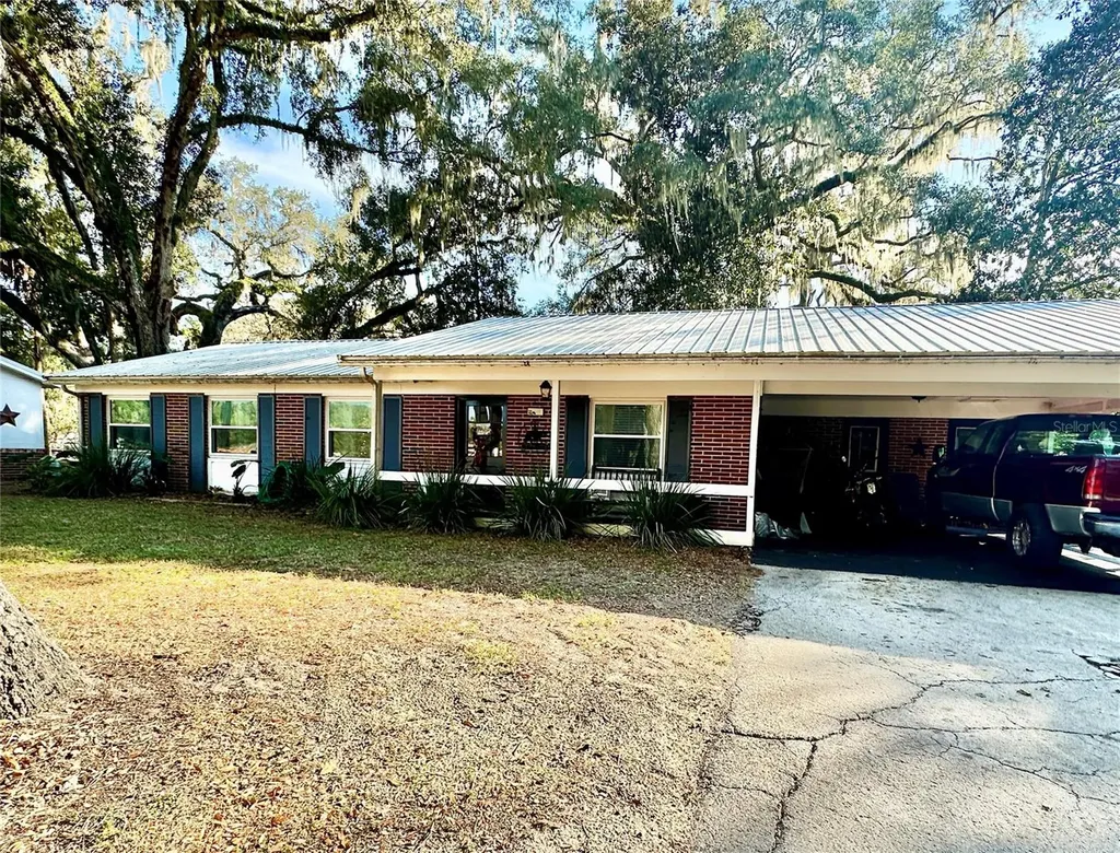 13565 NE 38th Avenue Anthony FL 32617