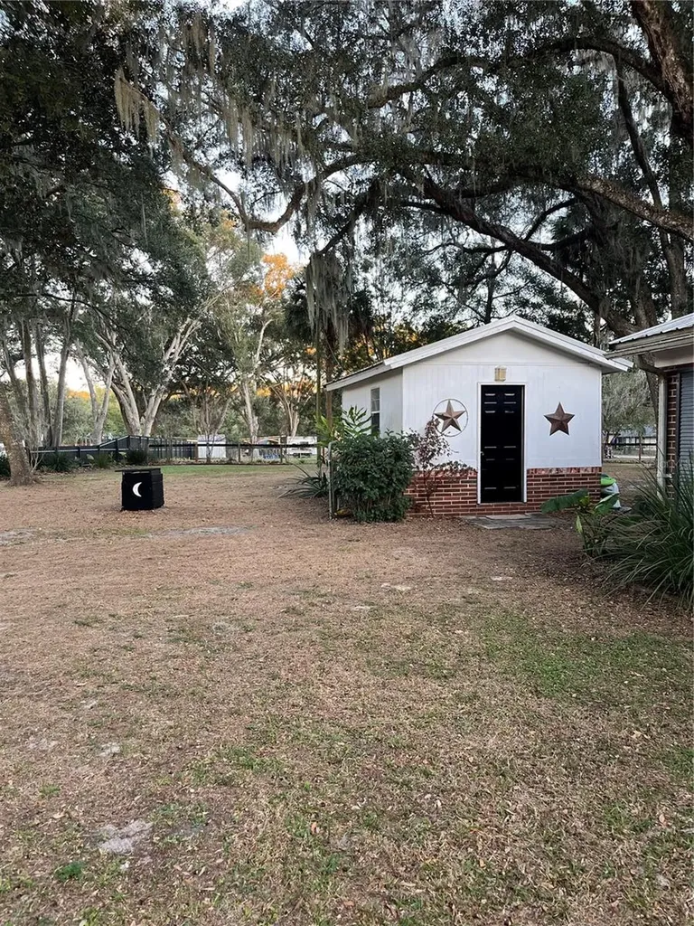 13565 NE 38th Avenue Anthony FL 32617