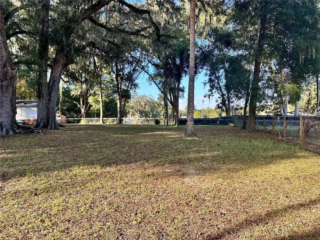 13565 NE 38th Avenue Anthony FL 32617