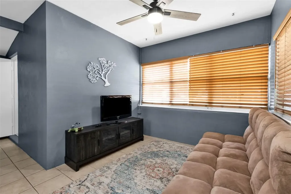 419 E Mckenzie Street Punta Gorda FL 33950