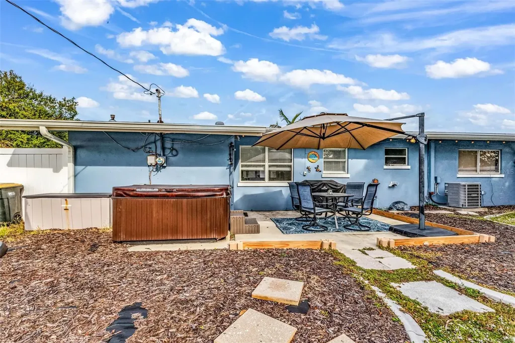 419 E Mckenzie Street Punta Gorda FL 33950