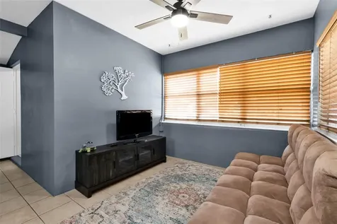 419 E Mckenzie Street Punta Gorda FL 33950