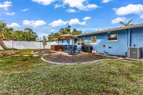 419 E Mckenzie Street Punta Gorda FL 33950
