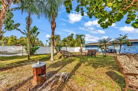 419 E Mckenzie Street Punta Gorda FL 33950