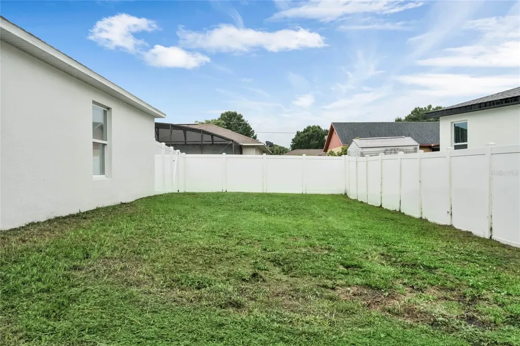 607 Bear Court Kissimmee FL 34759