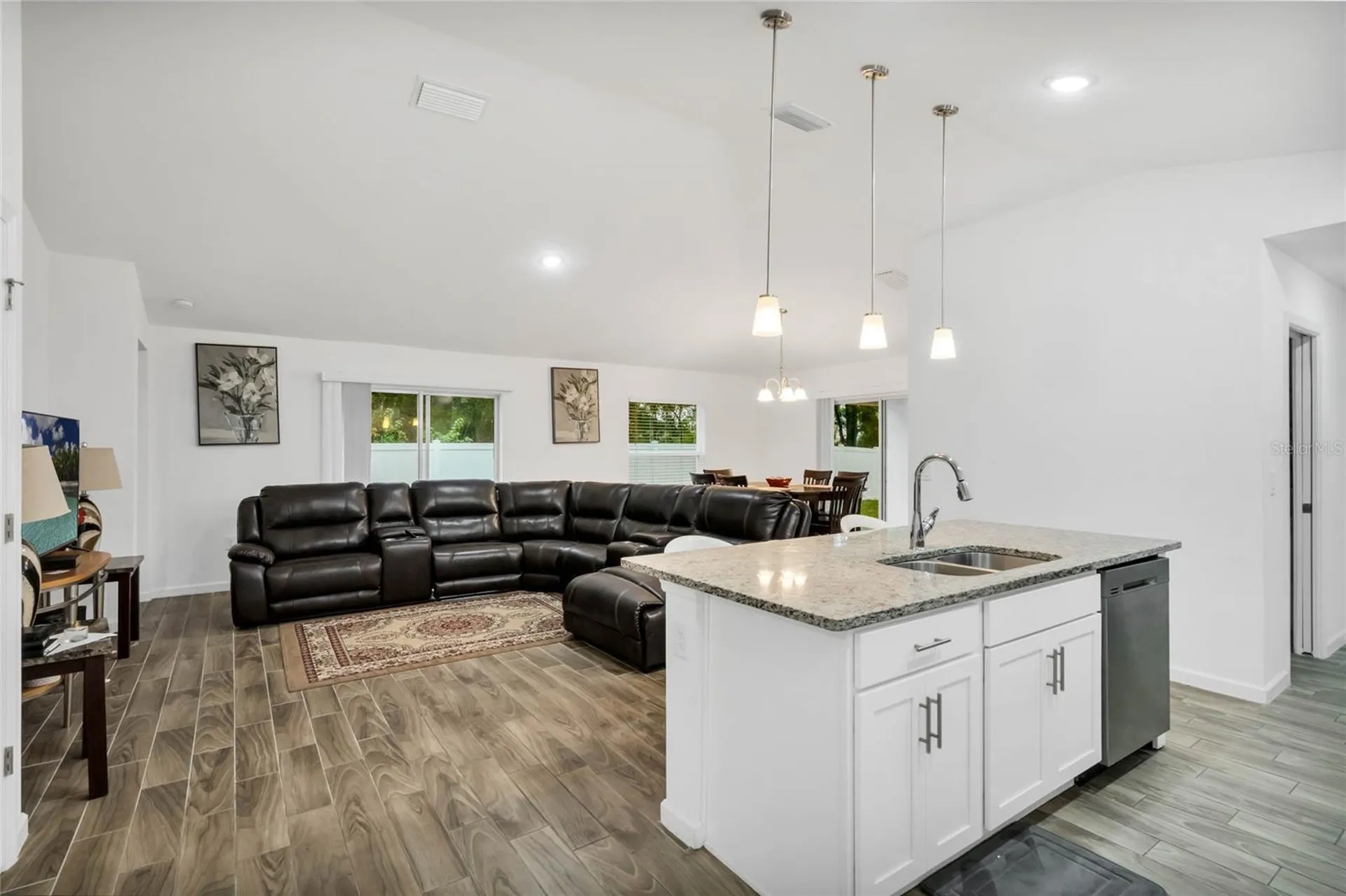 607 Bear Court Kissimmee FL 34759