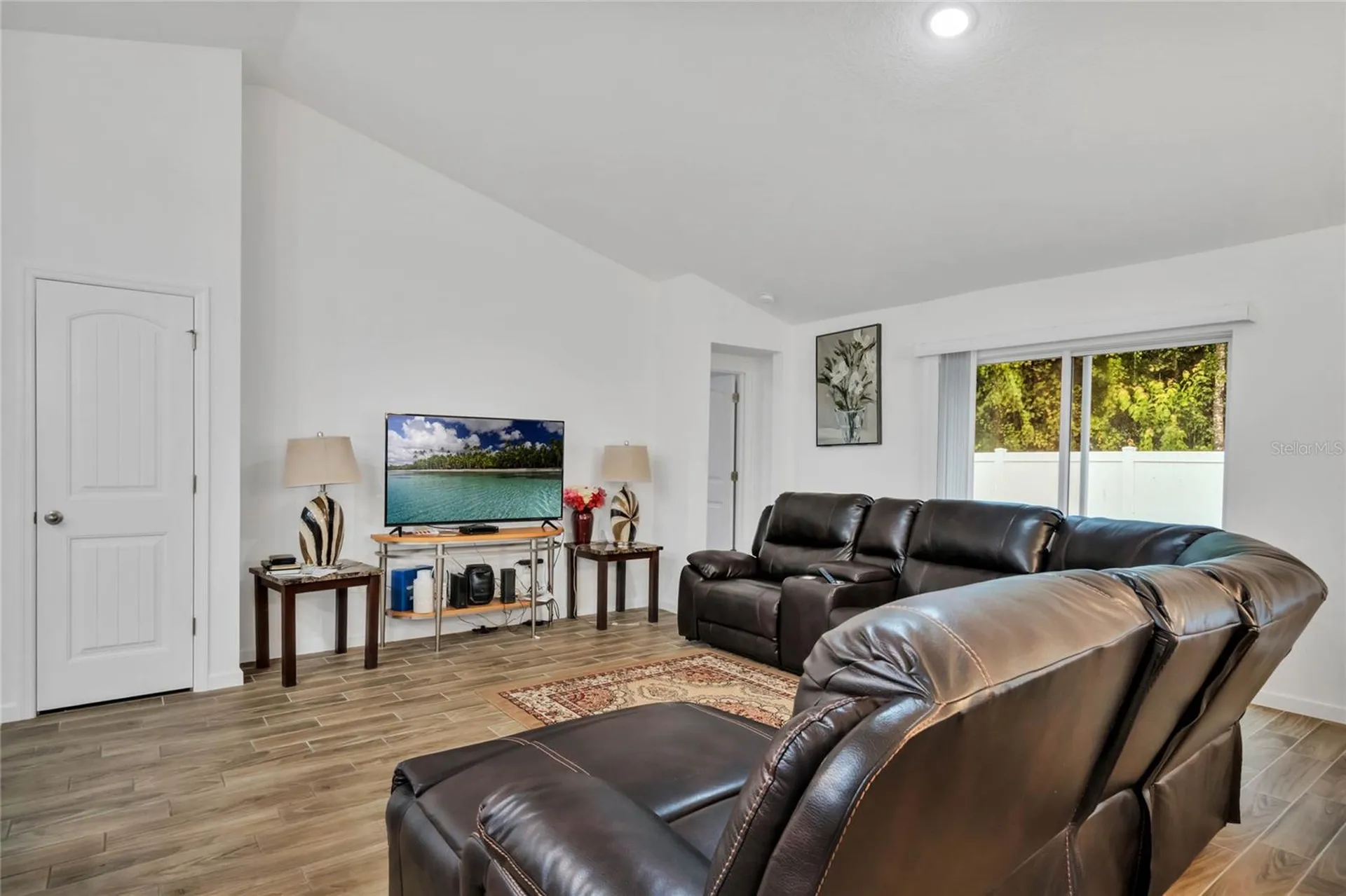 607 Bear Court Kissimmee FL 34759