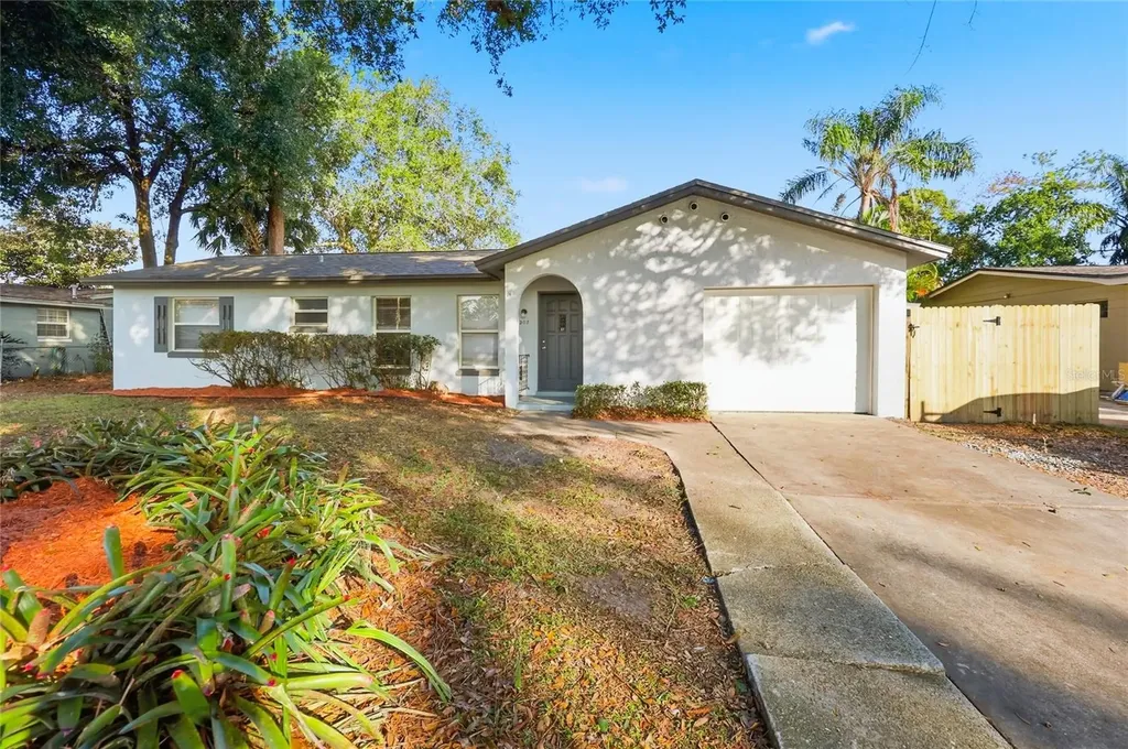 207 Waverly Drive Fern Park FL 32730