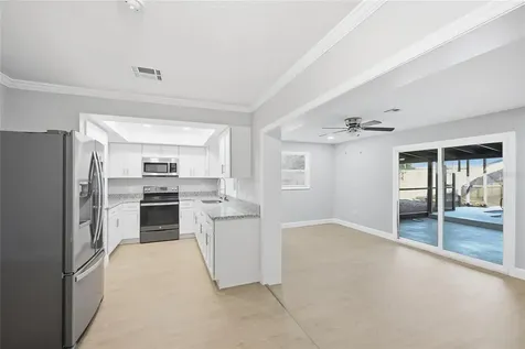 207 Waverly Drive Fern Park FL 32730