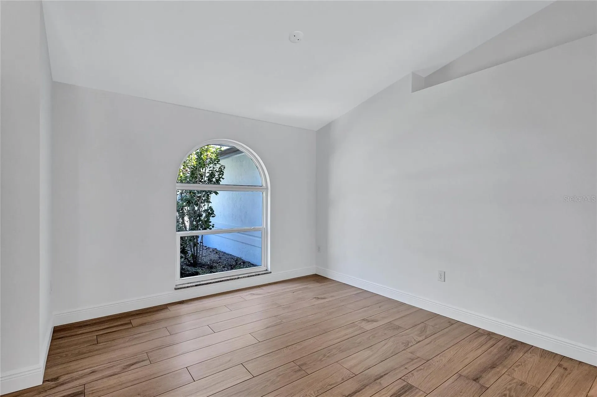 4435 Diamond Circle W Sarasota FL 34233