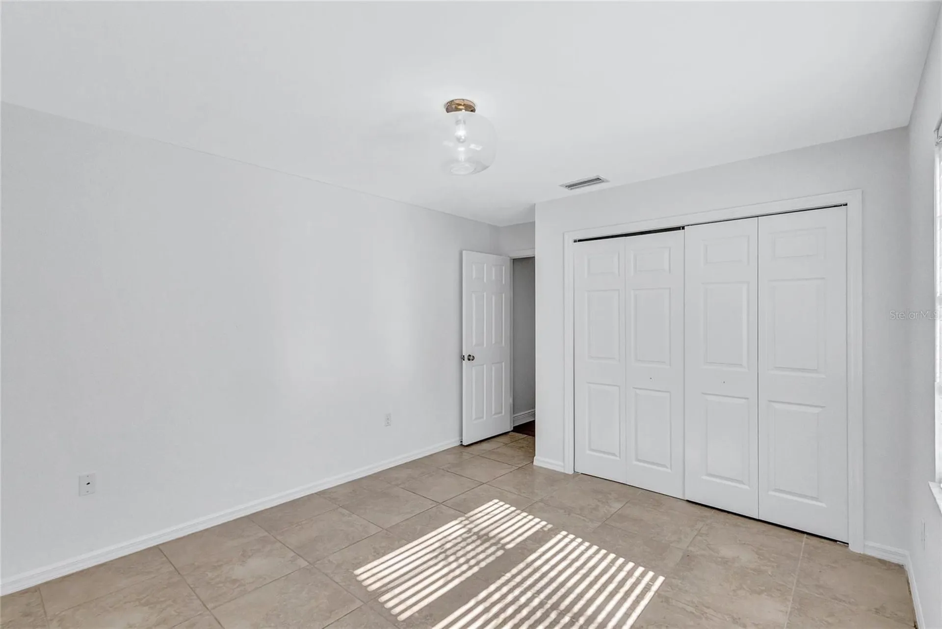 4435 Diamond Circle W Sarasota FL 34233