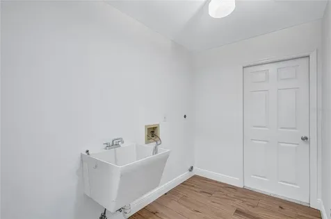 4435 Diamond Circle W Sarasota FL 34233