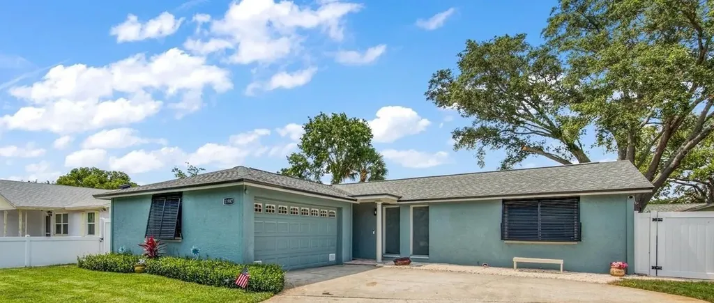 11987 106th Avenue Seminole FL 33778