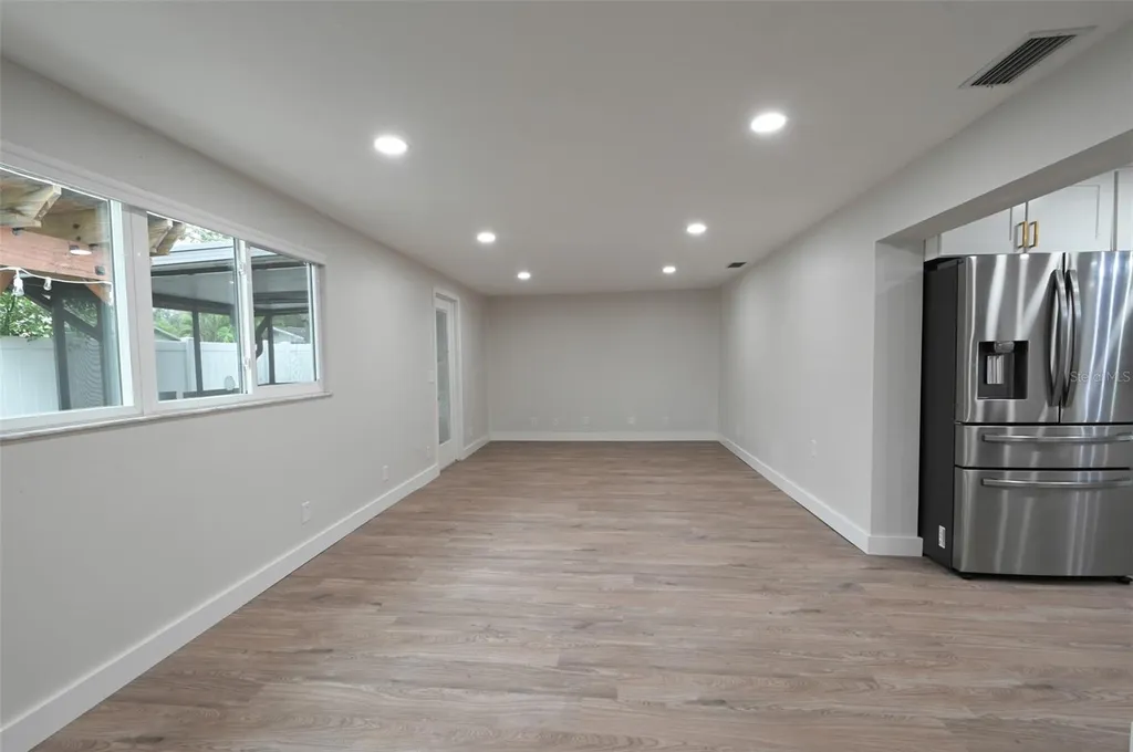 11987 106th Avenue Seminole FL 33778