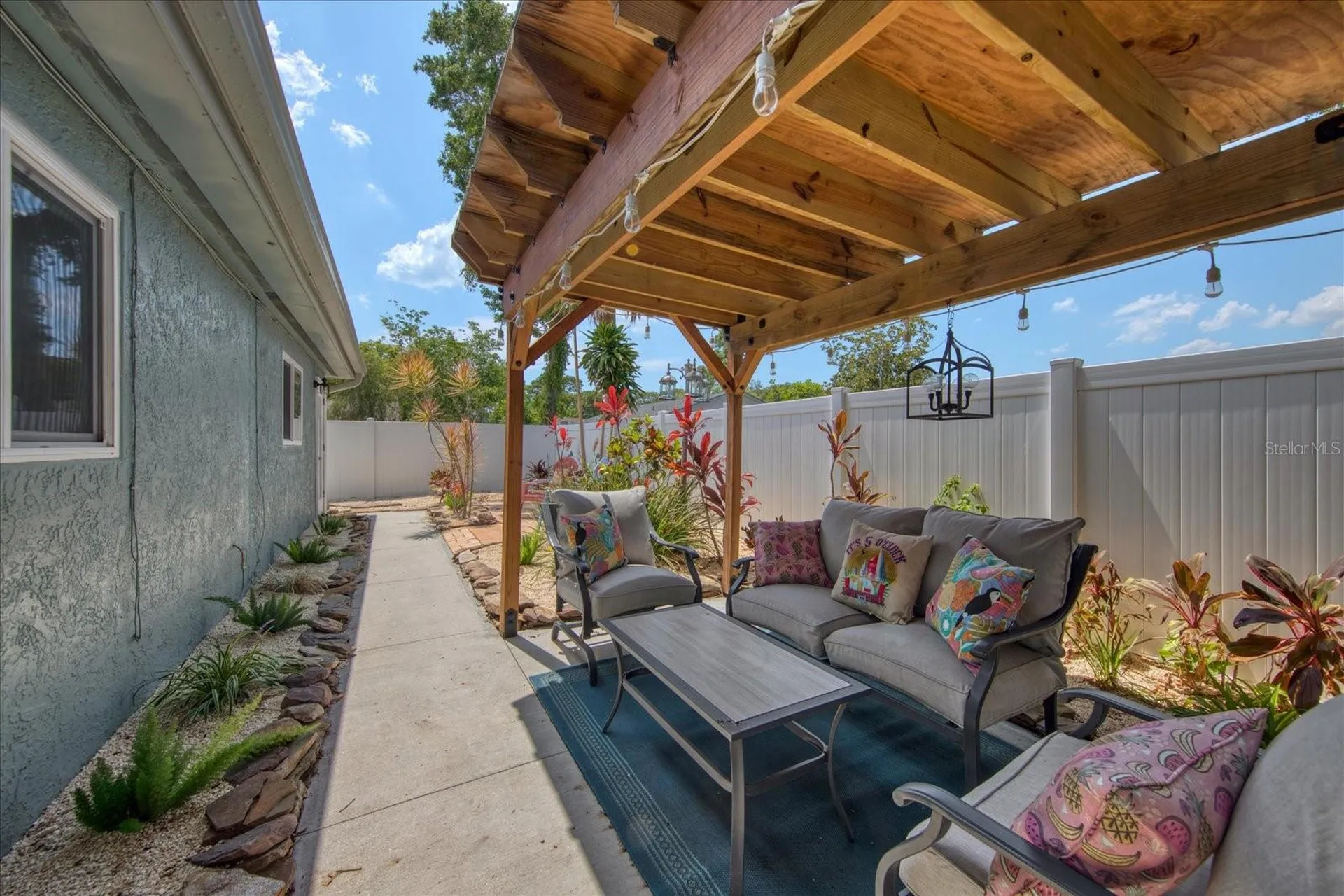 11987 106th Avenue Seminole FL 33778