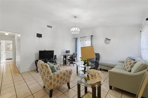 1939 SW 73rd Terrace Gainesville FL 32607