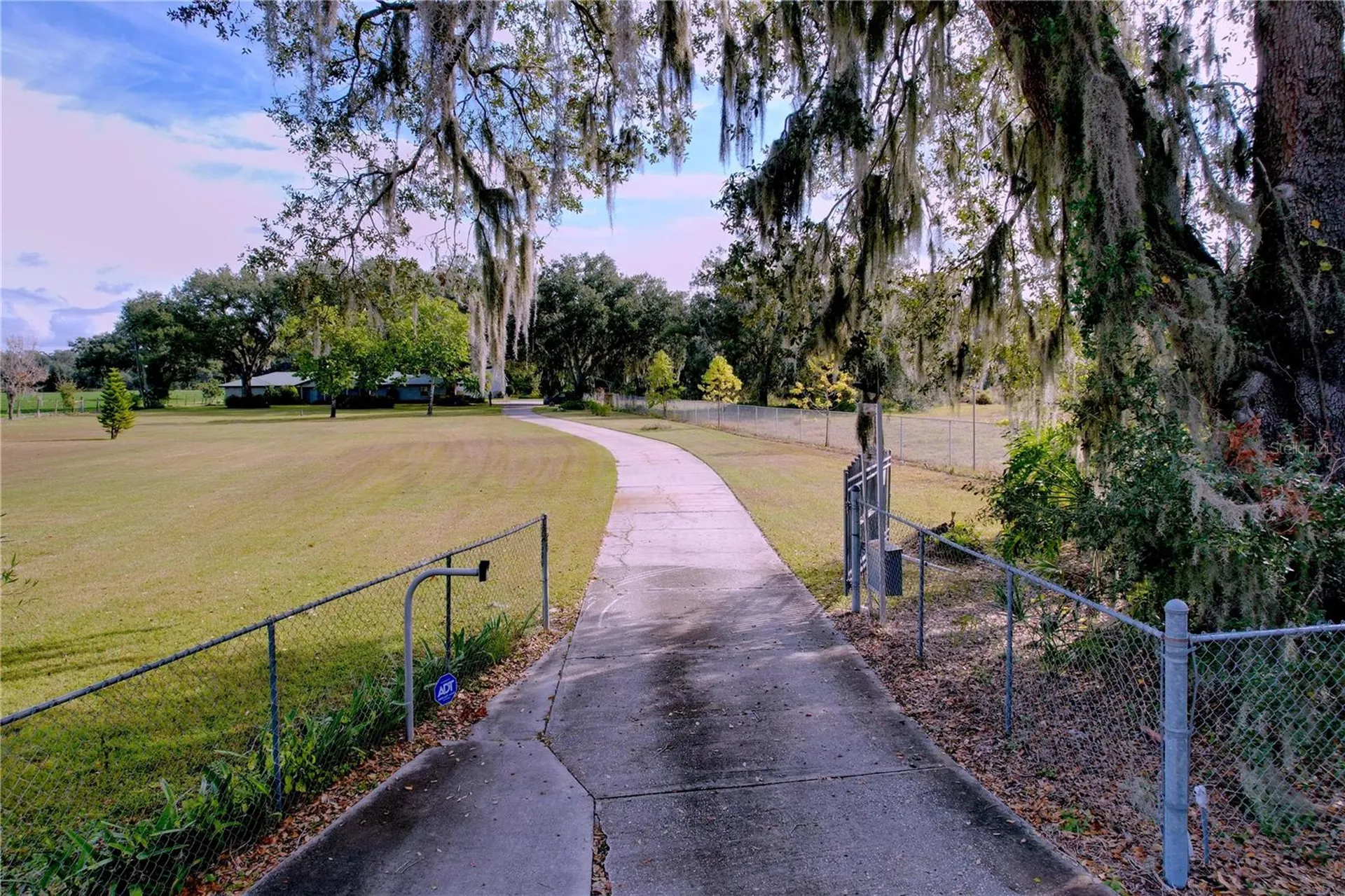 9471 Mcintosh Road Dover FL 33527
