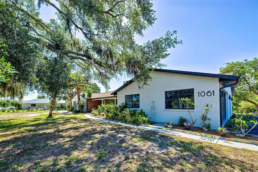1061 Owl Drive Englewood FL 34223